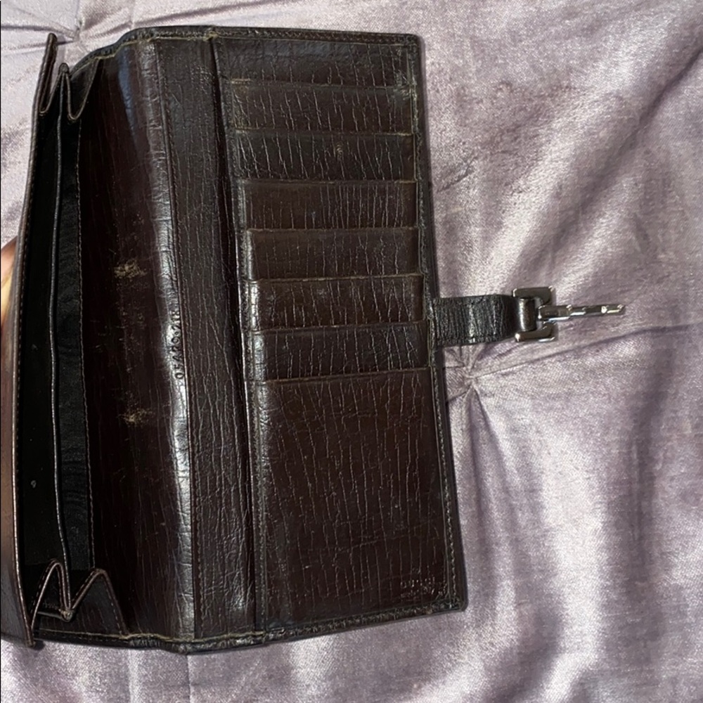Authentic Gucci Wallet - Picture 7 of 8